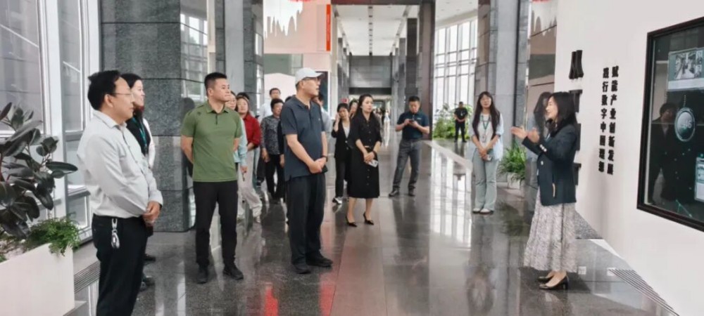 图片 2.jpg 图片 2.jpg